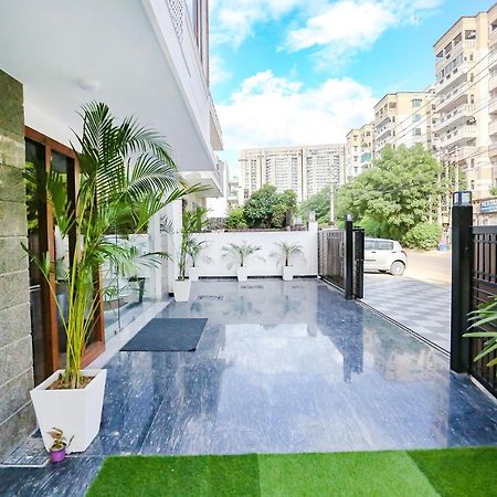 FabHotel Golf inn Gurgaon Exterior foto